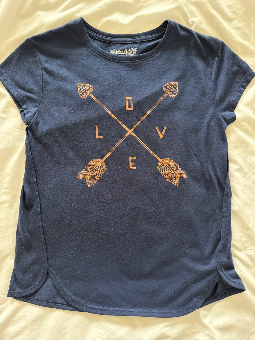 🟢 Mudd Girls LOVE Arrow Graphic Tee Navy L 10/12 | 20% Off 2+